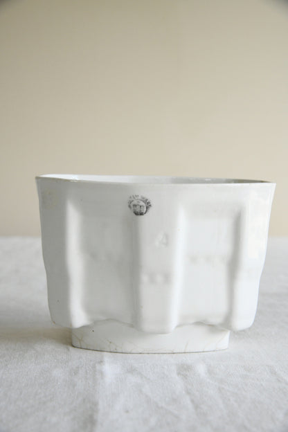 4 Vintage White Ceramic Jelly Blancmange Moulds