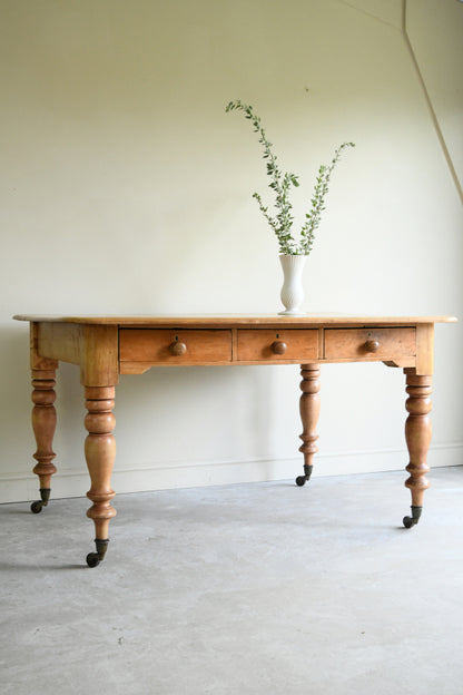 Antique Pine Farmhouse Kitchen Table