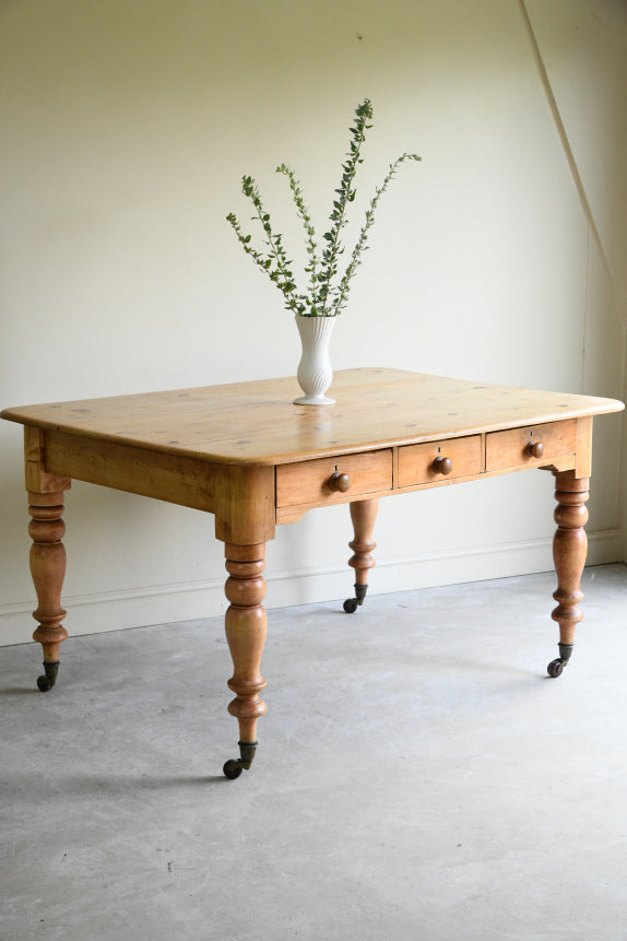 Antique Pine Farmhouse Kitchen Table