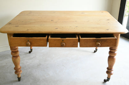 Antique Pine Farmhouse Kitchen Table