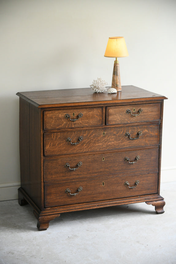 Georgian Oak Chest of Drawers