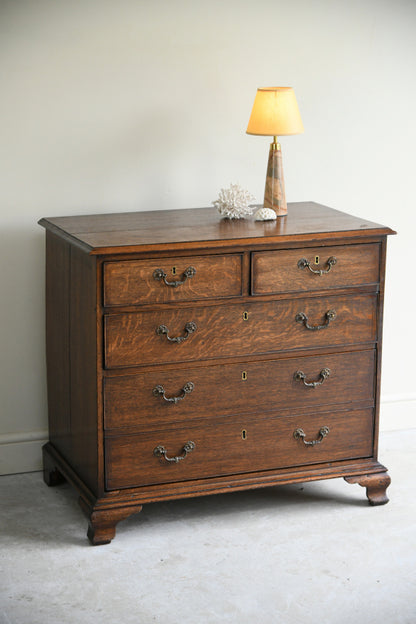 Georgian Oak Chest of Drawers