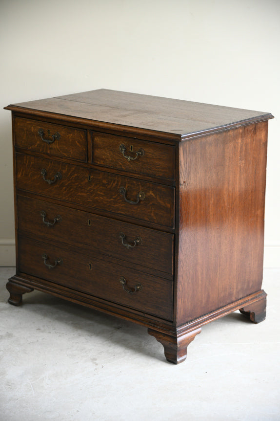 Georgian Oak Chest of Drawers