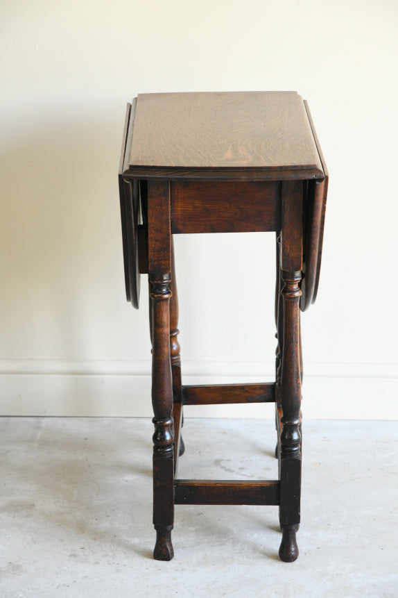 Small Oval Oak Drop Leaf Table