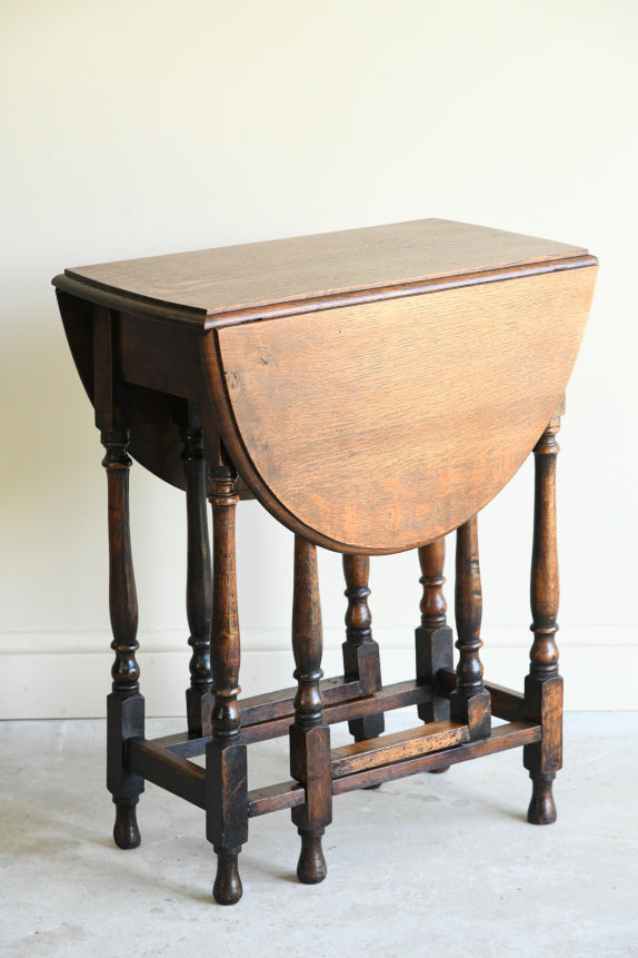 Small Oval Oak Drop Leaf Table