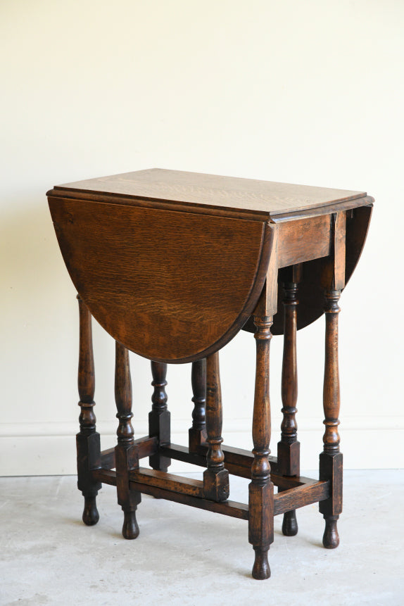 Small Oval Oak Drop Leaf Table