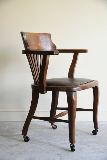 Early 20th Century Globe Wernicke Oak Office Chair