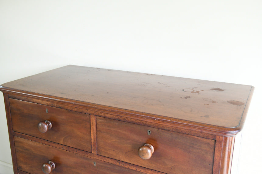 Victorian Mahogany Chest of Drawers