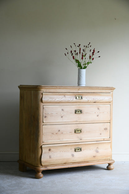 Continental Pine Chest of Drawers