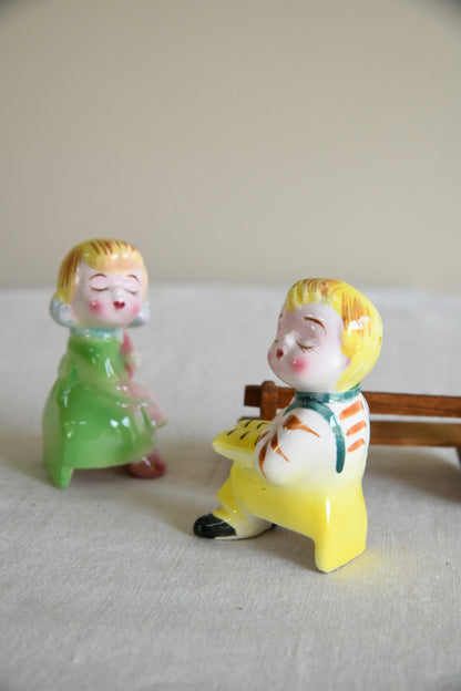 Vintage Kitsch Cruet