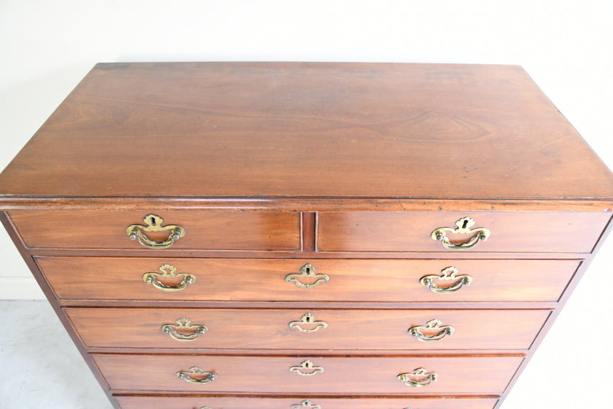 Georgian Mahogany Chest of Drawers