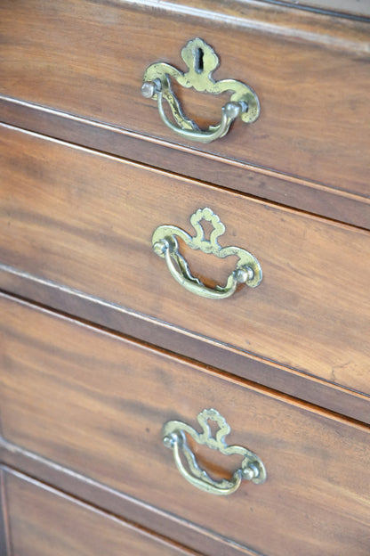 Georgian Mahogany Chest of Drawers