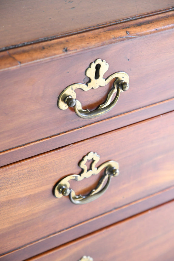 Georgian Mahogany Chest of Drawers