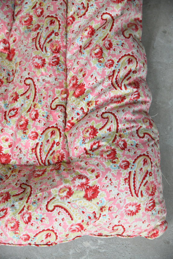 Vintage Pink Floral Feather Eiderdown