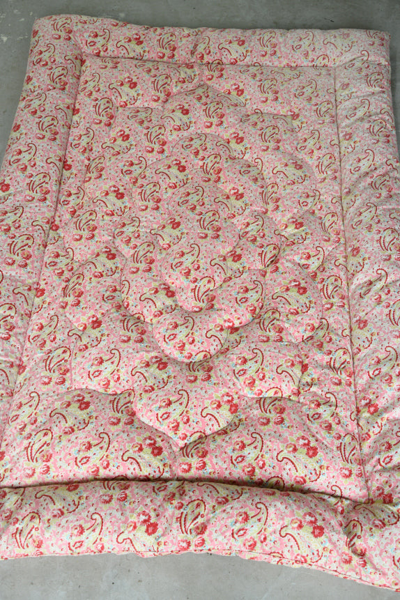 Vintage Pink Floral Feather Eiderdown