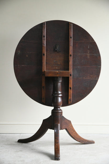 Antique Rustic Oak Tilt Top Table