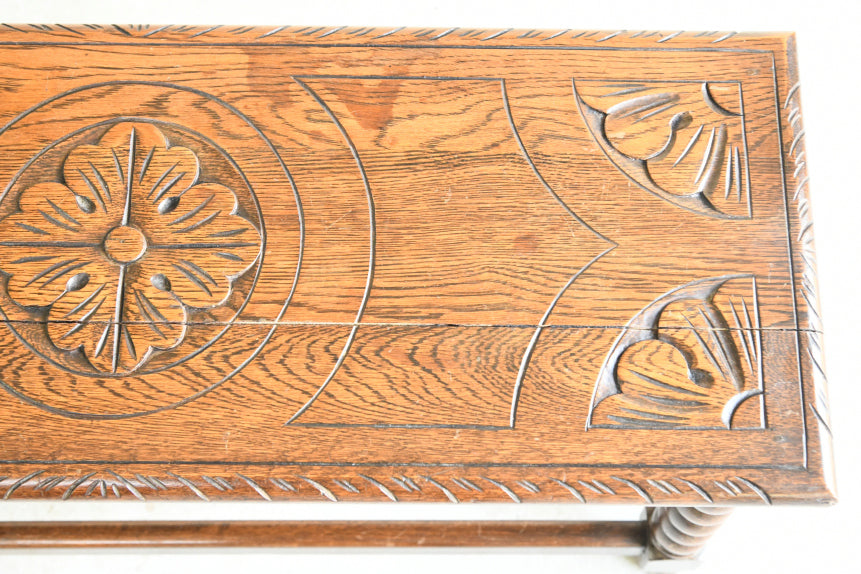 Traditional Style Oak Stool