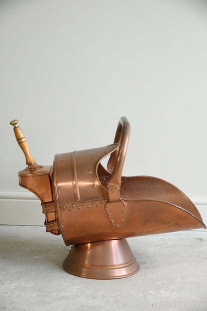 Traditional Style Copper Coal Scuttle Helmet & Shovel