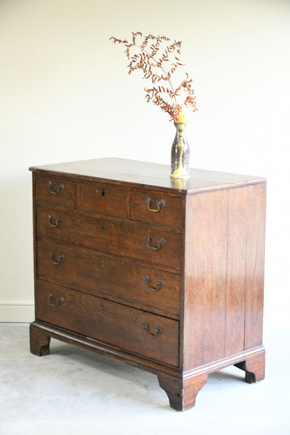 Georgian Oak Chest of Drawers