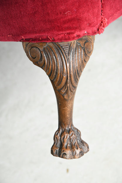 Traditional Style Wing Back Armchair