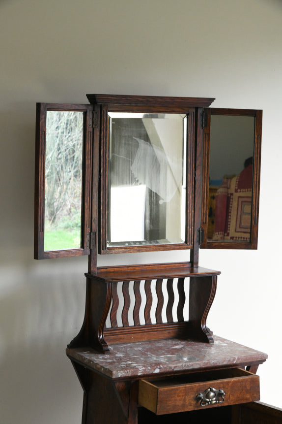 Arts & Crafts Oak Washstand