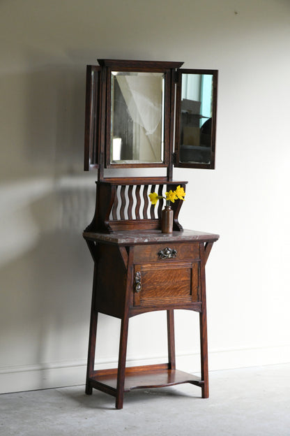 Arts & Crafts Oak Washstand