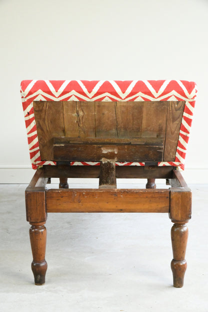 Early 20th Century Pitch Pine Day Bed