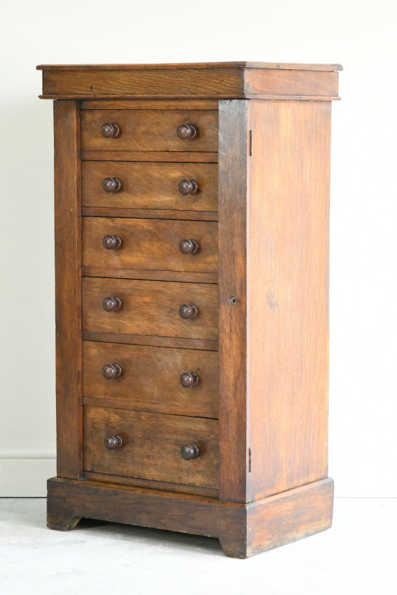 Victorian Oak Wellington Chest