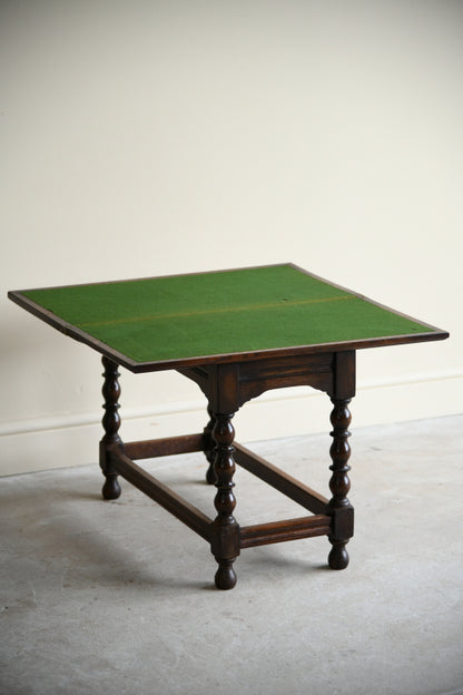 Small Oak Games Table