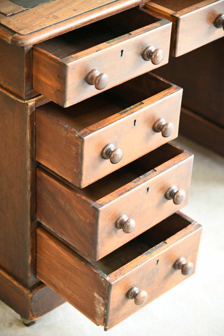 Victorian Small Twin Pedestal Desk