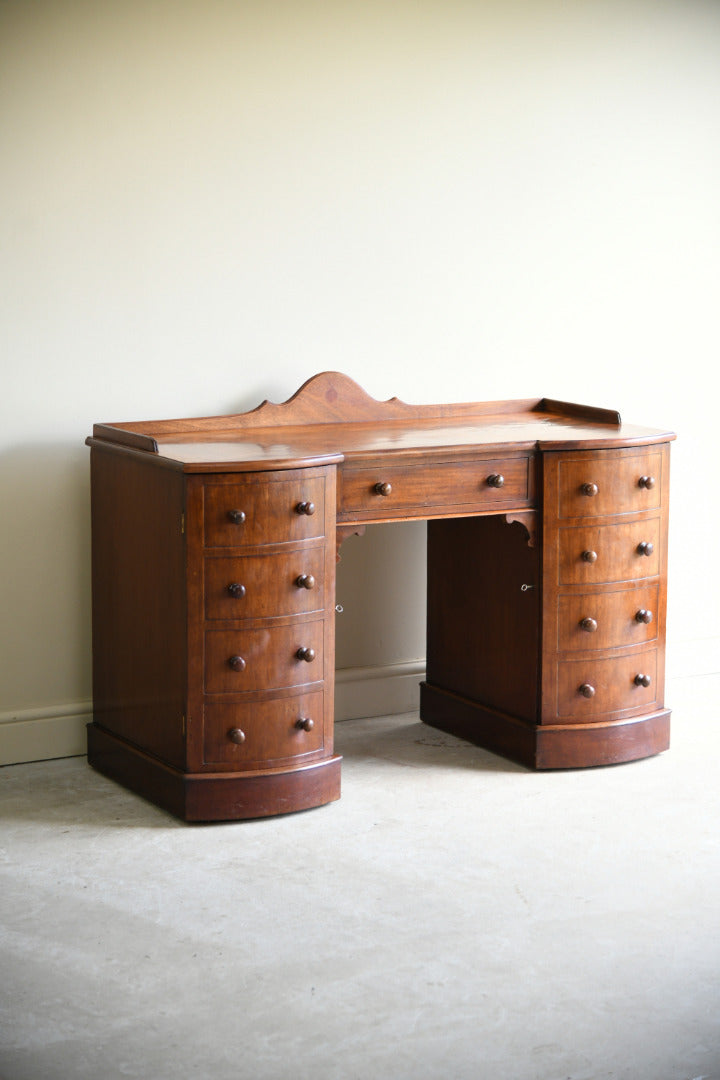 Victorian Mahogany Dressing Table