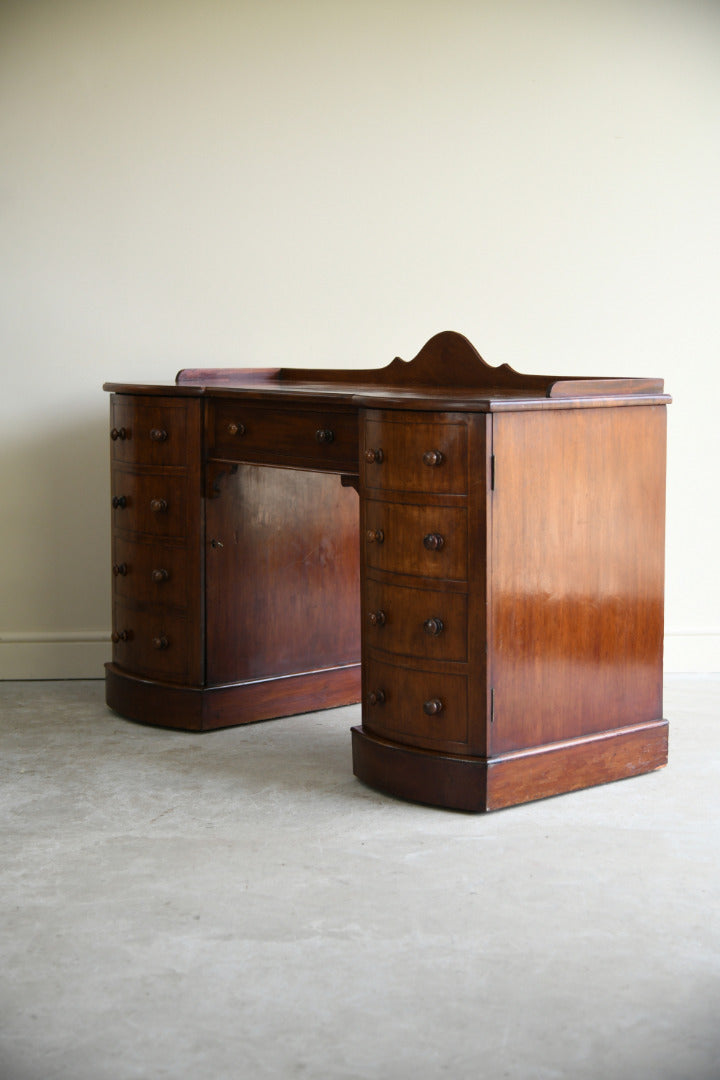 Victorian Mahogany Dressing Table