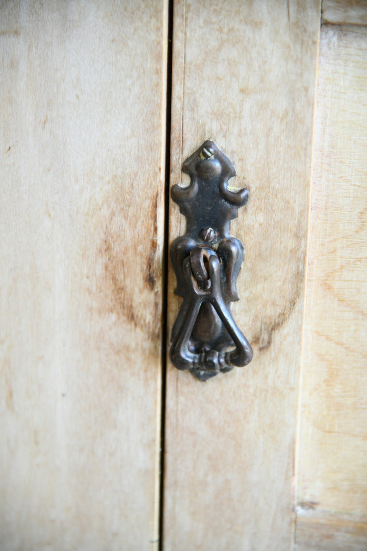 Antique Limestone Washstand