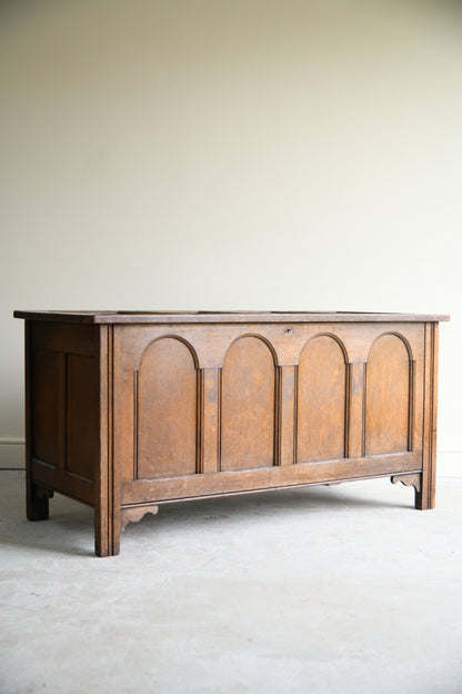 Antique Oak Coffer
