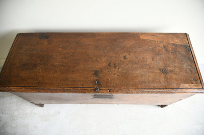 18th Century Six Plank Coffer