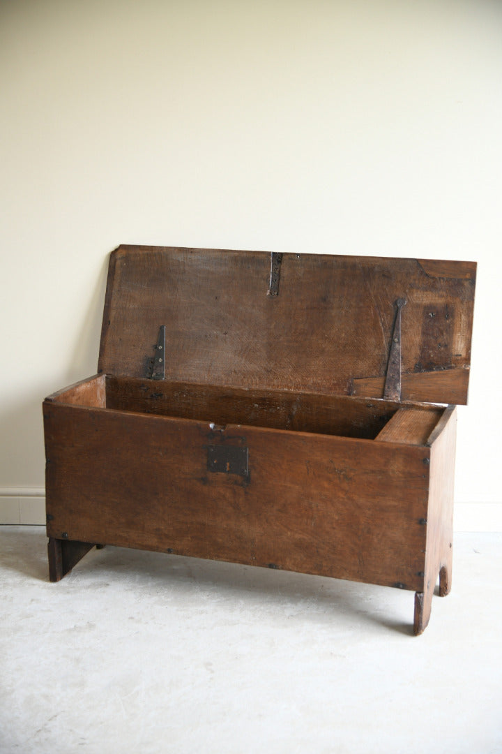 18th Century Six Plank Coffer