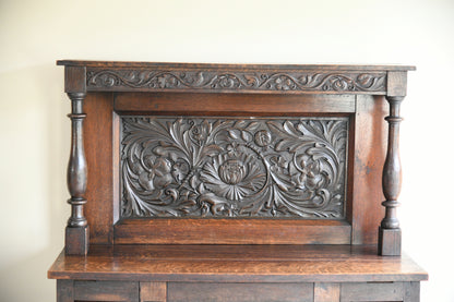 18th Century Rustic Oak Dresser