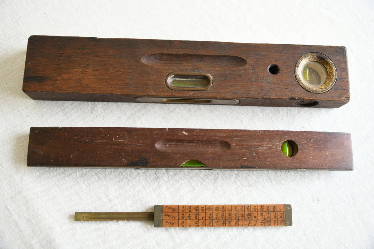 Collection of Vintage Wooden and Brass Spirit Levels and Folding Rule
