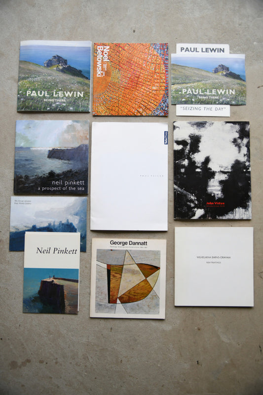 Collection Contemporary Art Exhibition Catalogues