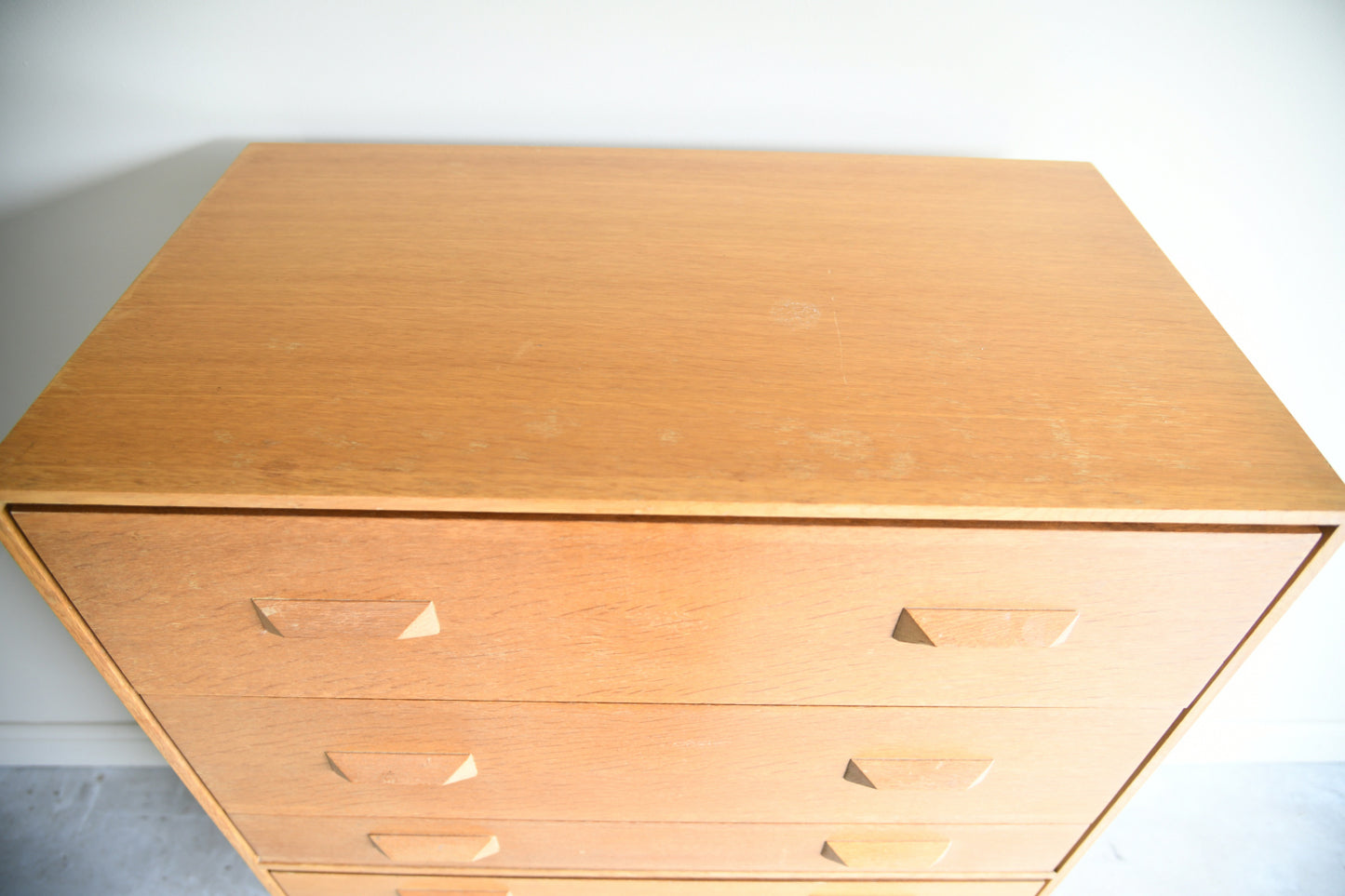 Retro Chest of Drawers