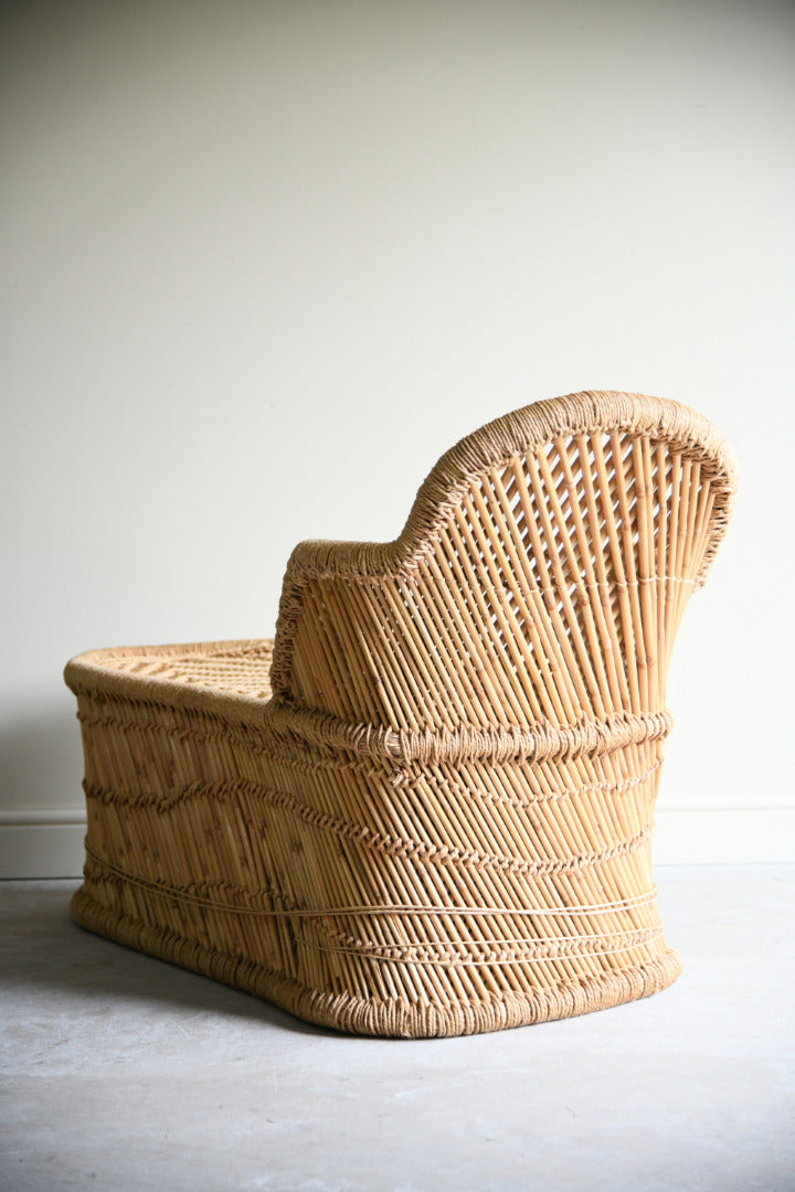 Vintage Wicker Chaise Longue