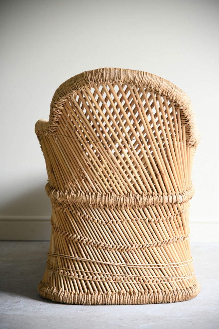 Vintage Wicker Chaise Longue