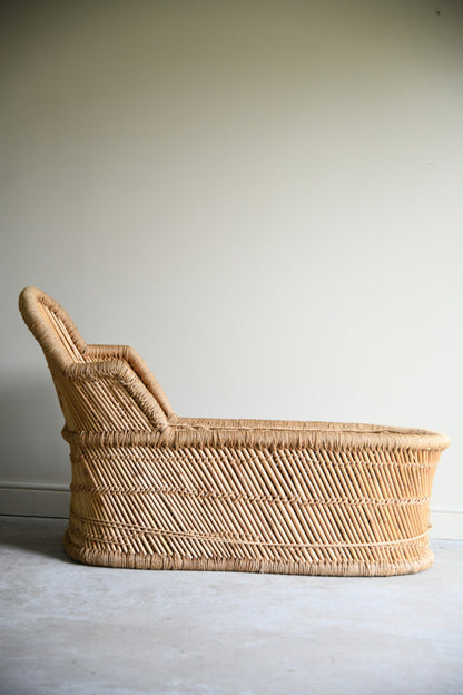 Vintage Wicker Chaise Longue