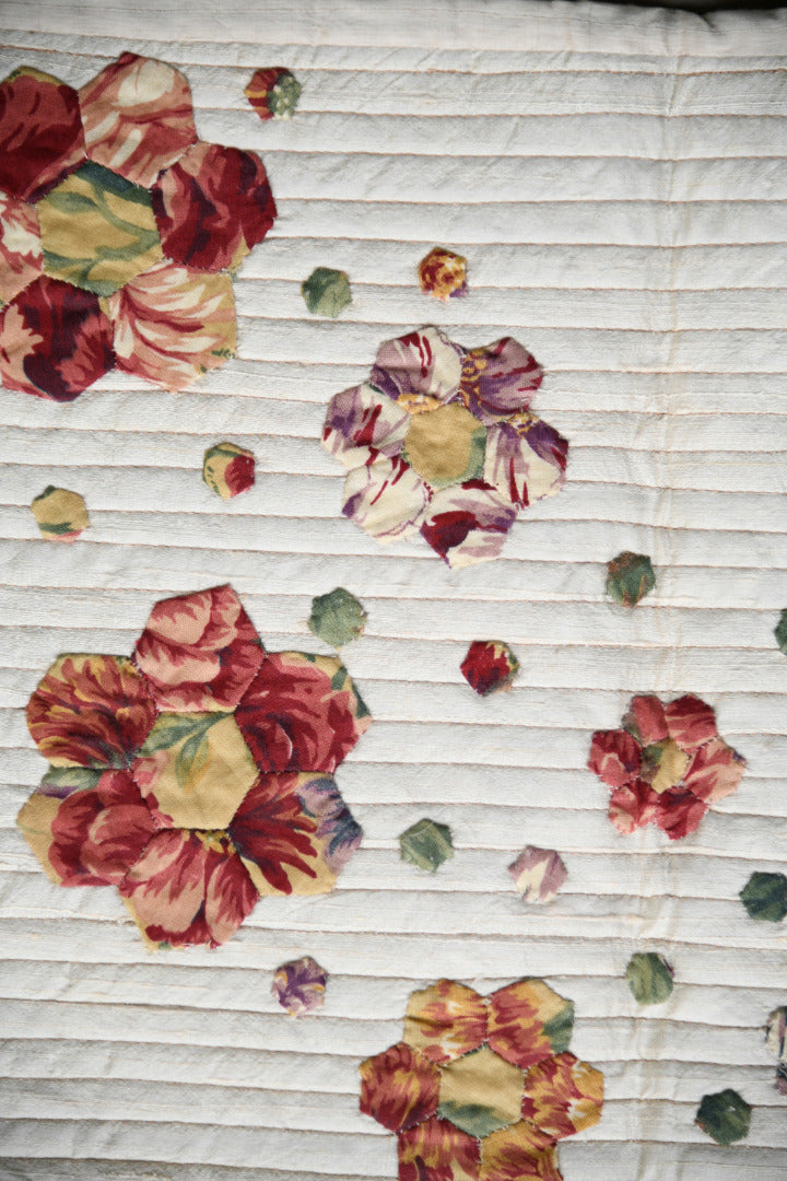 Handmade Floral Appliqu� Quilted Mat