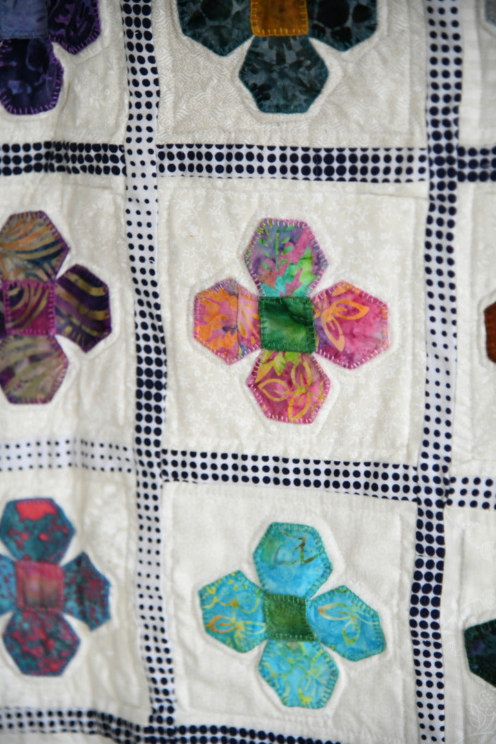 Handmade Floral Appliqu� Quilted Wall Hanging