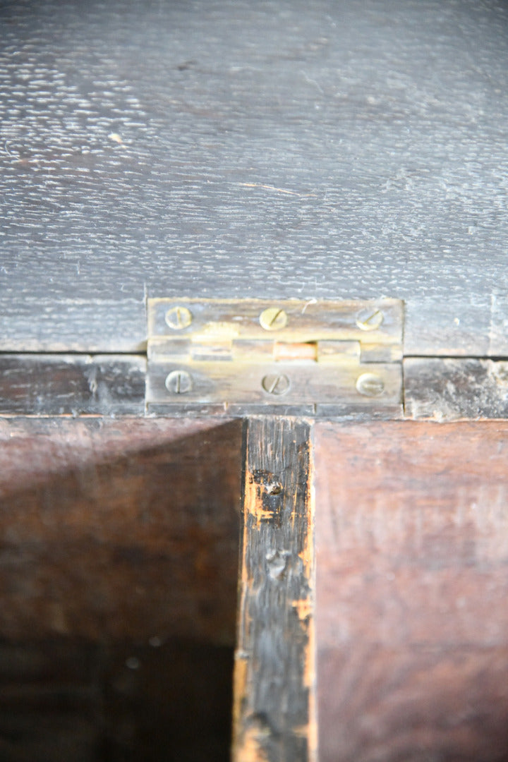 Antique Georgian Oak Mule Chest