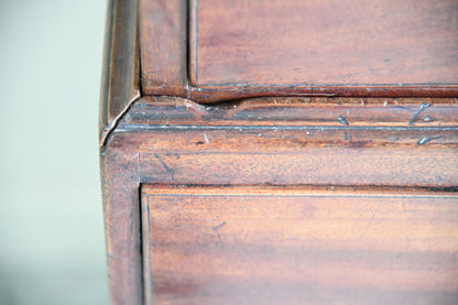 Georgian Mahogany Chest on Chest