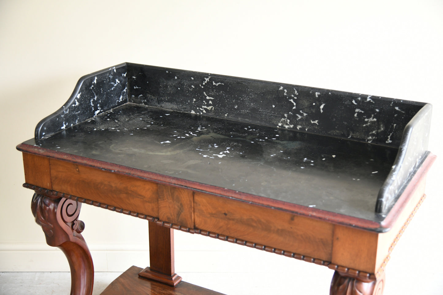 Victorian Mahogany Veneered Marble Top Washstand