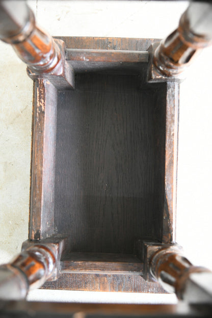 17th Century Style Oak Joint Stool / Side Table