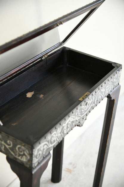 Antique Decorative Bijouterie Table
